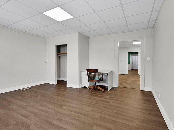 4th image of 618 N 5th Ave