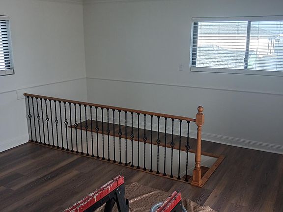 5th image of 632 Zita Dr