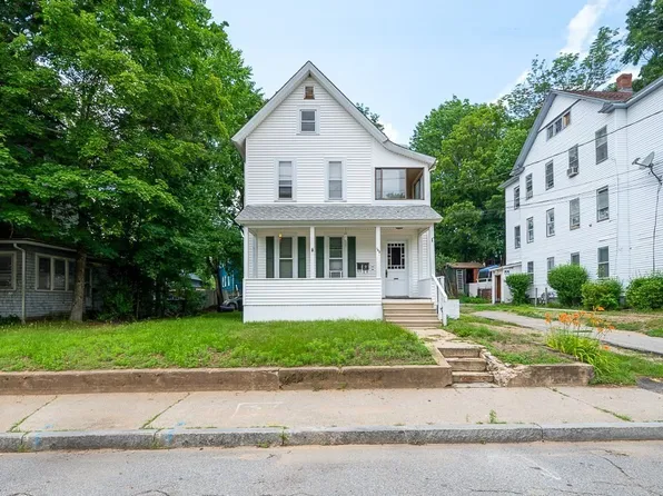 162 Everett St, Southbridge, MA 01550