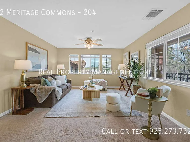 32 Meritage Cmn #204 — Photo 18