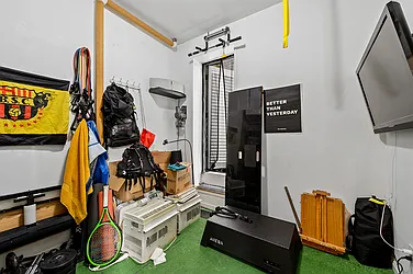 Rented by Aryeh Realty