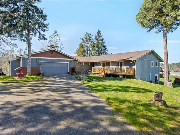 4214 Midway Ave, Grants Pass, OR 97527