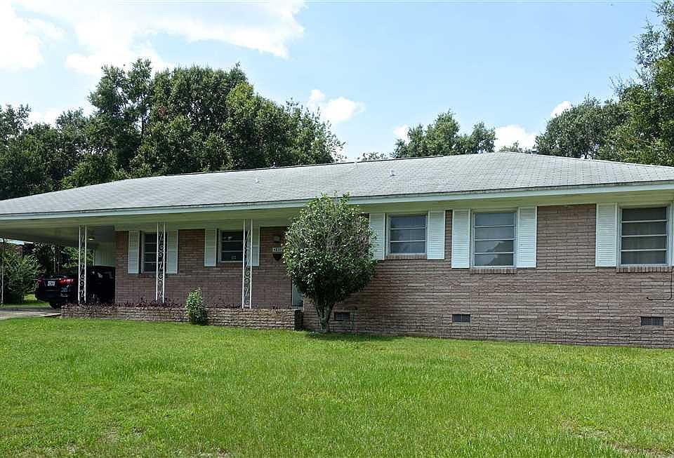 1st image of 4237 Acacia Dr