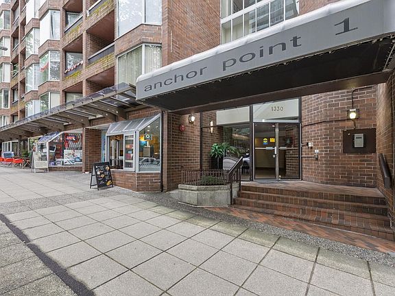 4th image of 1330 Burrard St #304