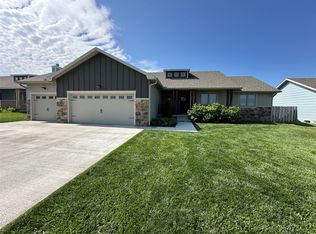 213 Vail St, Dodge City, KS 67801