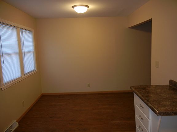 2nd image of 4546 Apple Orchard Ln