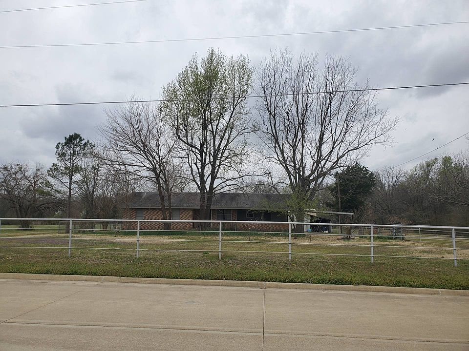 1st image of 990 S Industrial Blvd