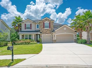 4692 Silverthorn Dr, Jacksonville, FL 32258