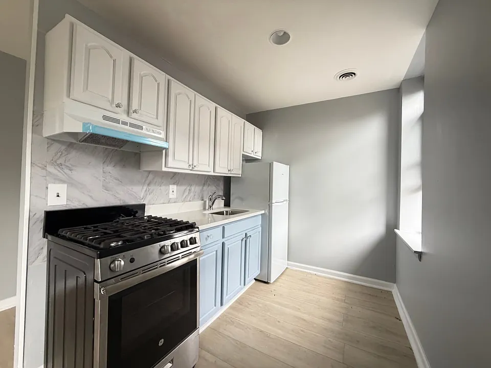 61 Concord St #3C