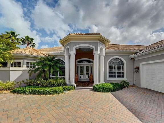 2nd image of 4658 SE Waterford Dr