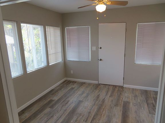 4th image of 4157-59 Louisiana St #4157