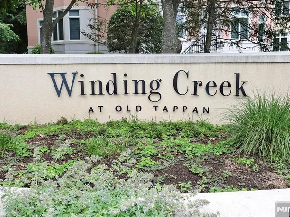 136 Winding Crk, Westwood, NJ 07675