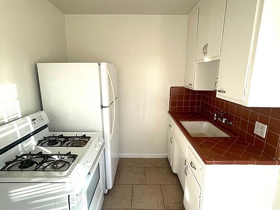 2nd image of 23 Roswell Ave APT 5