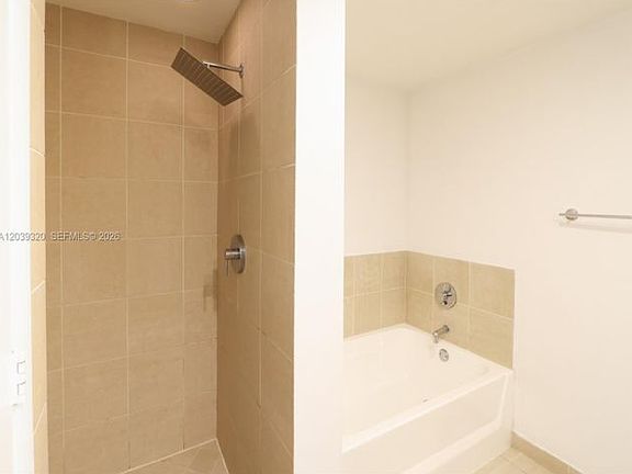 4th image of 333 NE 24th St APT 1201