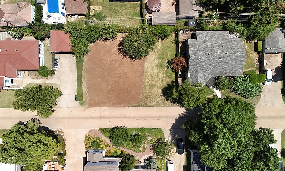 1st image of 2116 Carey Pl Lot 2