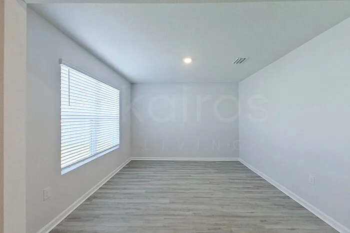 Building Photo - 4726 Malay Cir