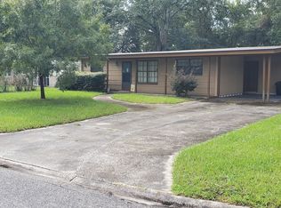 7924 Renoir Dr, Jacksonville, FL 32221