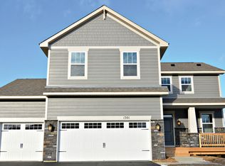 1301 Shadow Creek Curv, Eagan, MN 55123