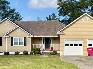 404 Bransford Cir, Macon, GA 31216