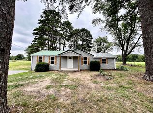 16109 Horse Shoe Dr, Houston, MO 65483