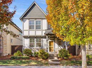 323 SW 203rd Ter, Beaverton, OR 97006