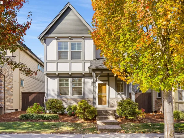 323 SW 203rd Ter, Beaverton, OR 97006