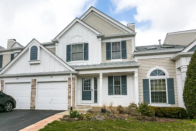 44 Peach Tree Ln photo 1
