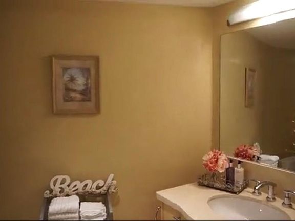 3rd image of 1200 Holiday Dr APT 204