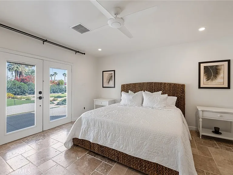 72408 Desert Dr — Photo 15