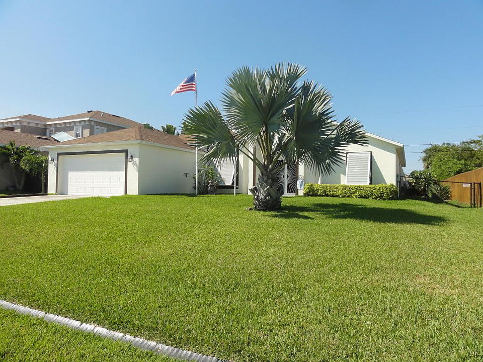 Front Yard