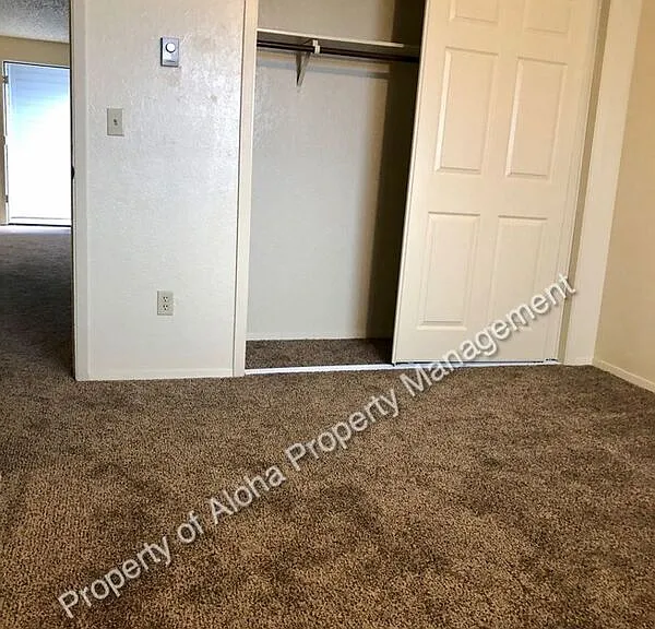 10488 W Seneca Dr — Photo 9