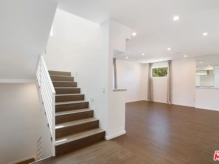 1621 S Bedford St — Photo 2