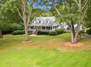 102 Treaty Point Dr, Fountain Inn, SC 29644