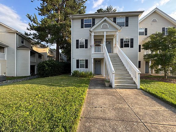 2nd image of 203 Schultz St