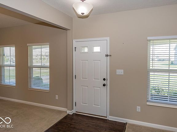 4th image of 5453 N Woodhaven Dr W