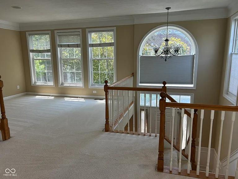 8645 Meridian Square Dr — Photo 27