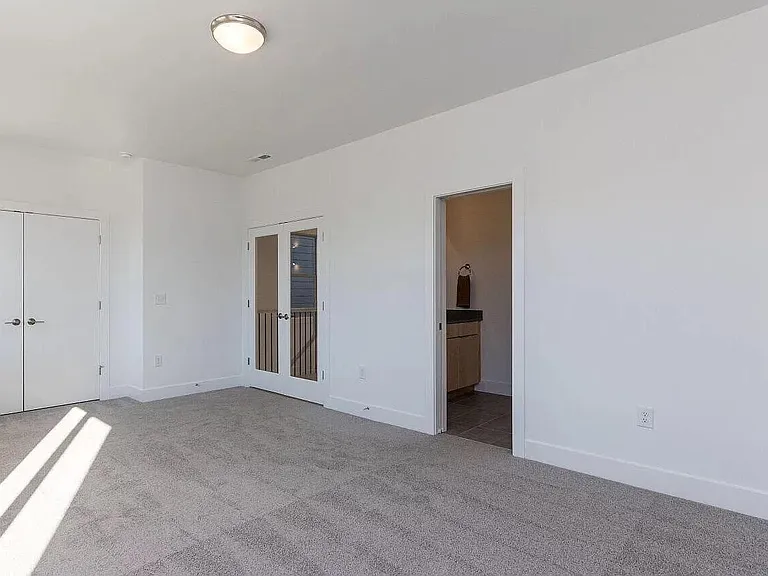 274 Wendover Pkwy — Photo 12