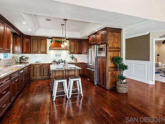 5th image of 17921 Valle De Lobo Dr