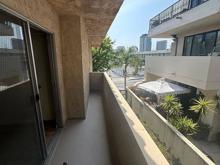 1320 Armacost Ave #6 — Photo 12