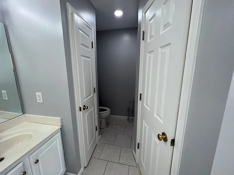 10120 Sunlight Dr — Photo 37
