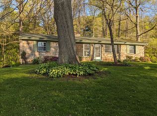 127 Bear Ridge Rd, Clyde, NC 28721