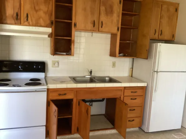 1502 N Millbrook Ave APT 1, Fresno, CA 93703
