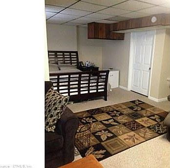 5th image of 624 Longfellow Dr