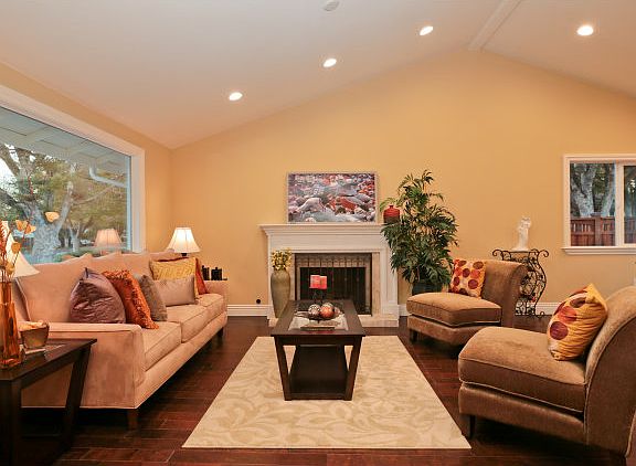 3rd image of 5102 Englewood Dr