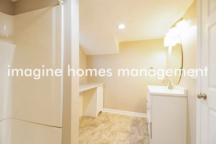 1482 Verdale Dr — Photo 13