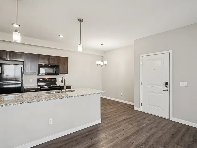 The Vue at Traverse Ridge — Photo 41