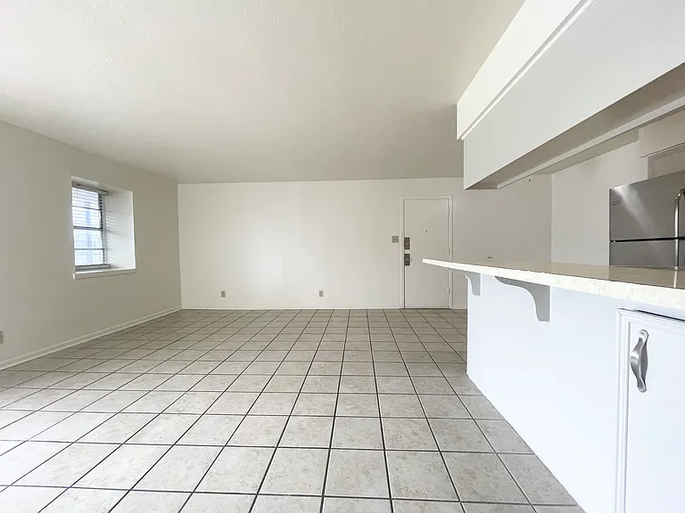 1229 Wilson St #2 — Photo 5