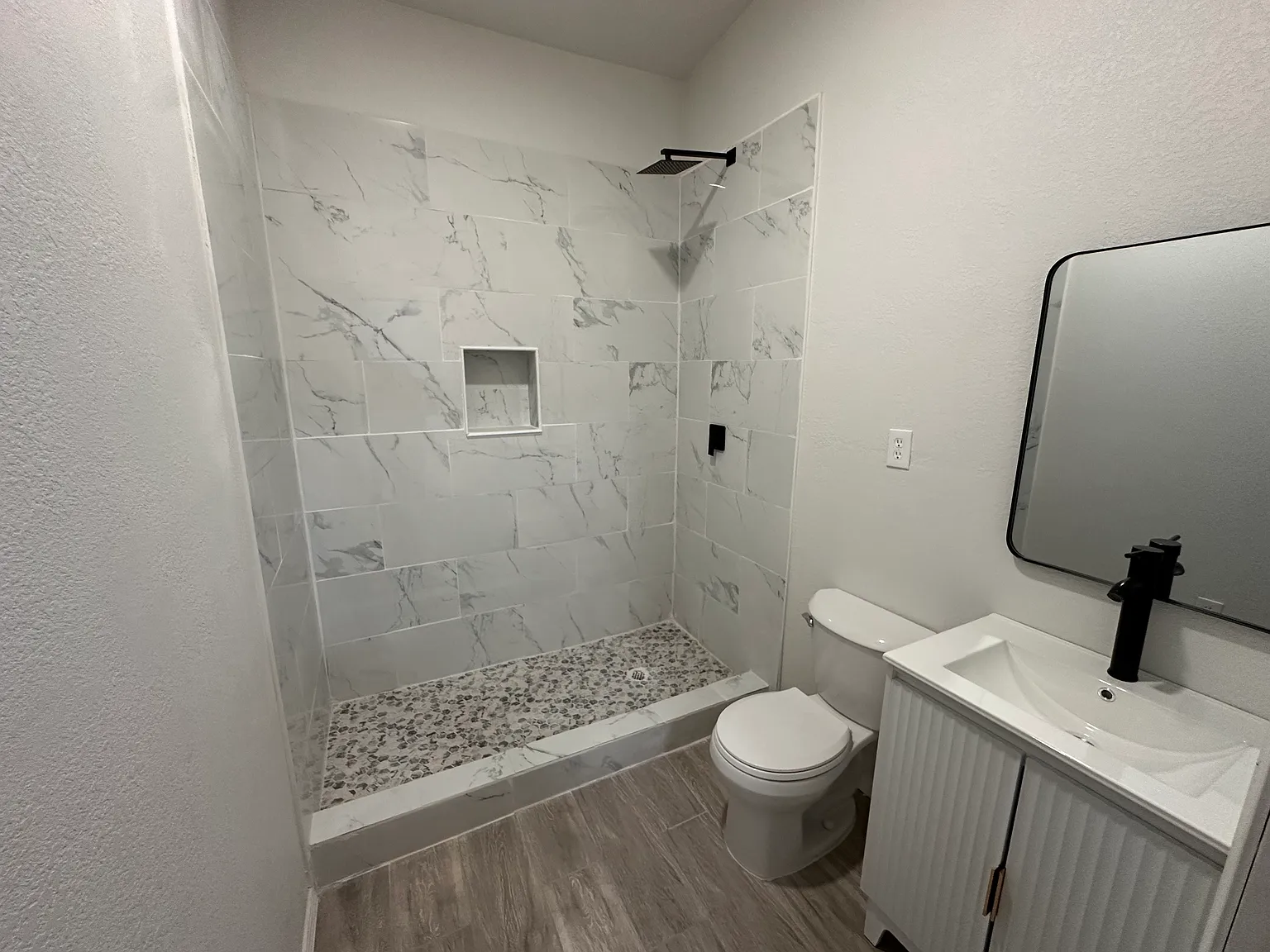 1 bed, 500 sqft, $700 — Photo 4