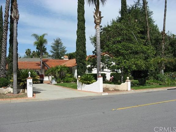 3rd image of 17048 Saint Andrews Dr