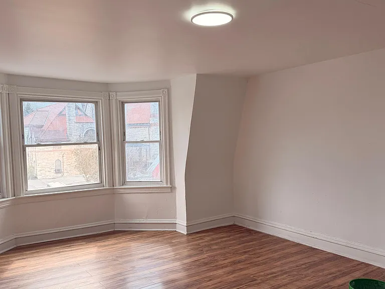 525 Buttonwood St — Photo 8